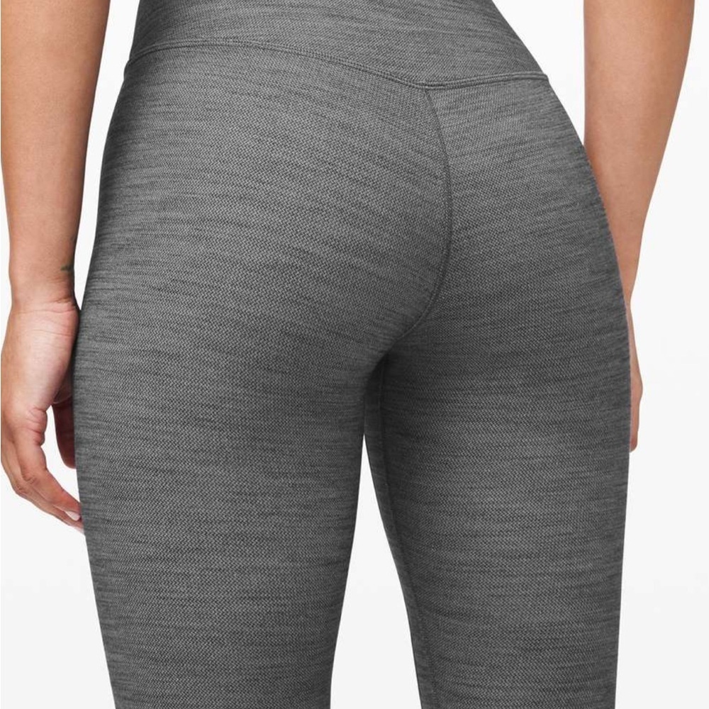 Lululemon Align Pant II 25"
Mini Heathered Herringbone Heathered NWOT SIZE 2 - Picture 2 of 9